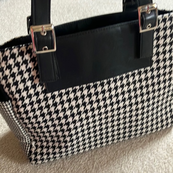 Lauren Ralph Lauren Black and White Houndstooth Tote - Picture 6 of 6